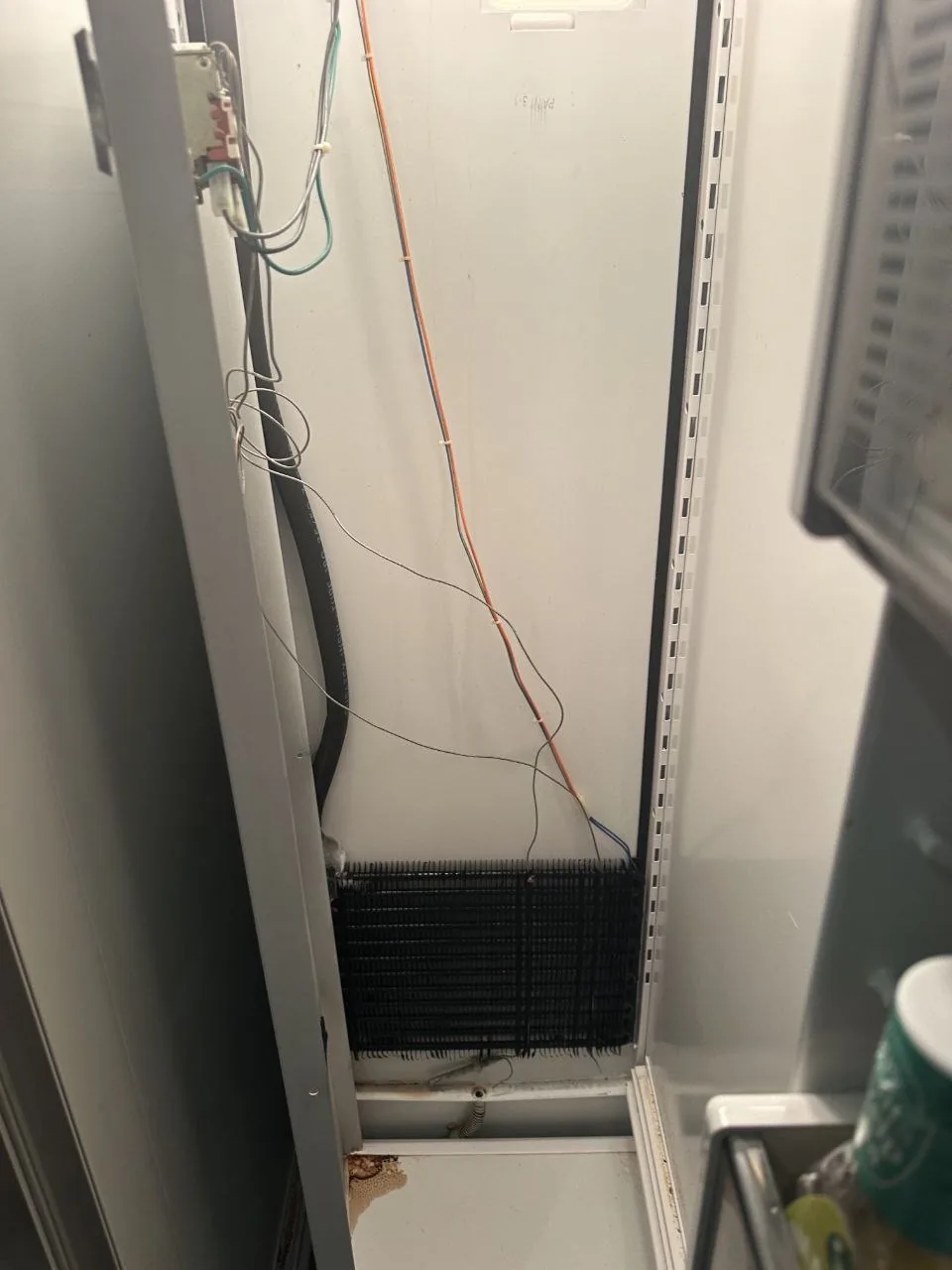 KLIA NY refrigerator service work